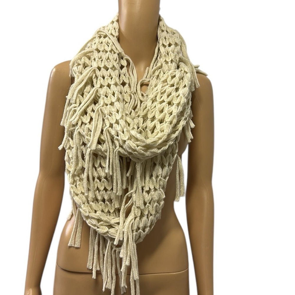 Steve Madden Cream Metallic Gold Open Knit Fringed Infinity Scarf